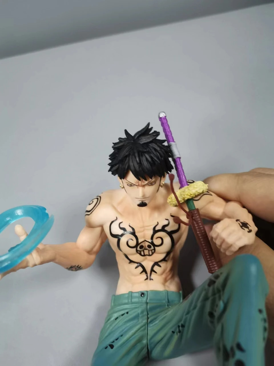 Figurine Trafalgar D. Water Law – Manga One Piece – Image 7