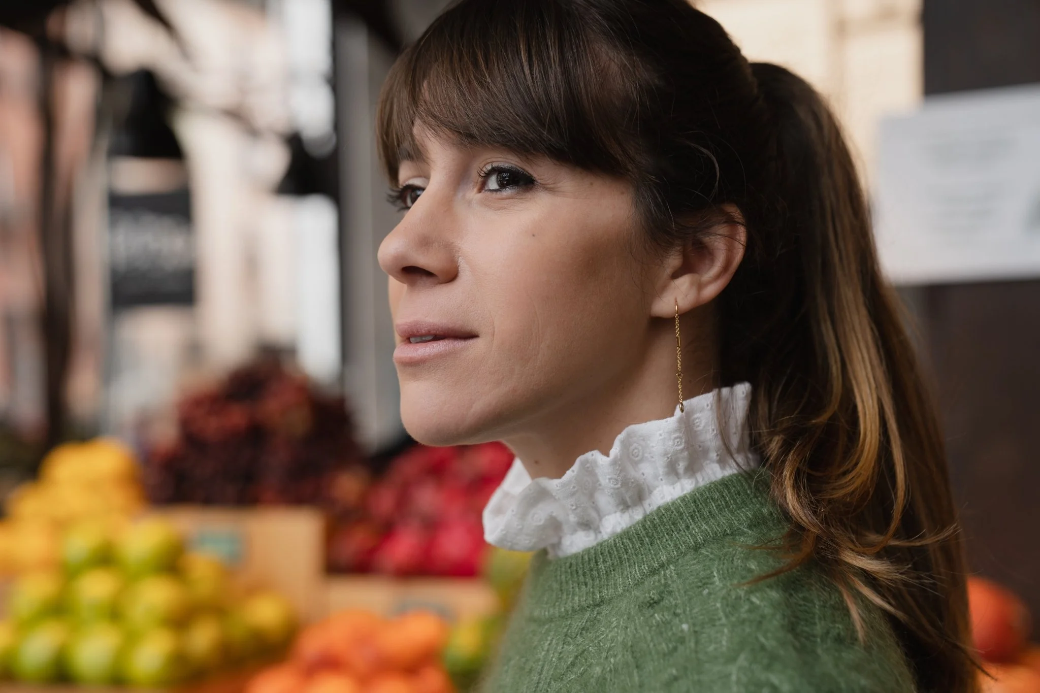 Col amovible victorien vêtement femme en gaze de coton blanche brodée